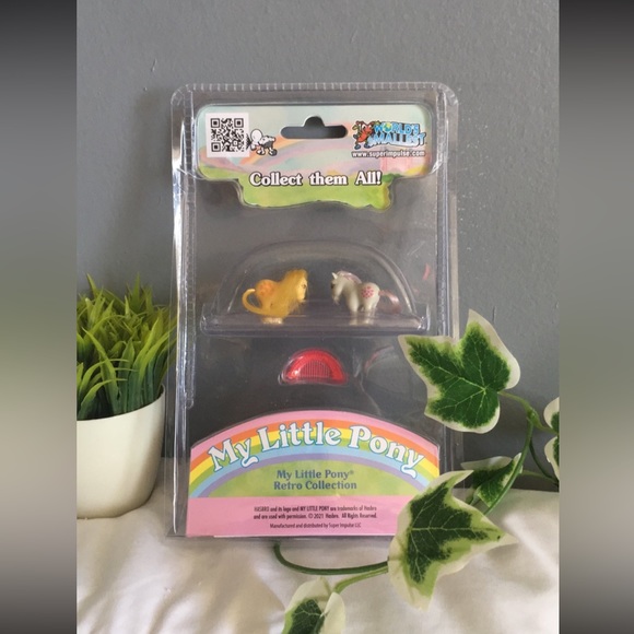 World’s Smallest My Little Pony - Picture 2 of 2